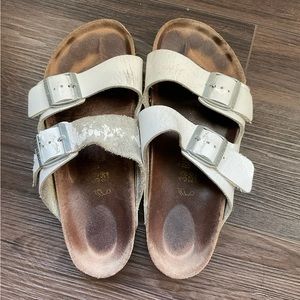 Birkenstock Arizona 39 Regular, please read